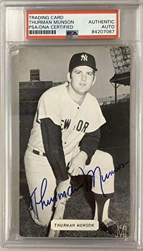 Thurman Munson Aláírt Kártya 1970-es JD McCarthy PSA/DNS Autogramot Yankees Újonc Sig - MLB Dedikált Baseball Kártyák